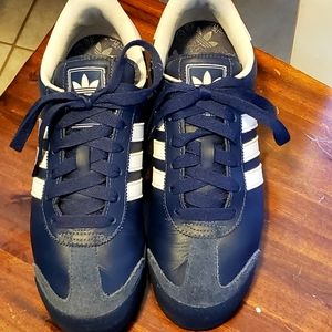 Adidas Samoa Sneakers wmn 9 mens 7.5